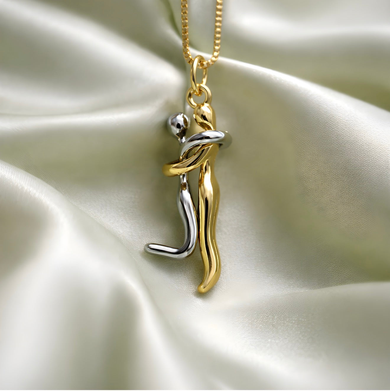 Collar Amor eterno + aros de regalo