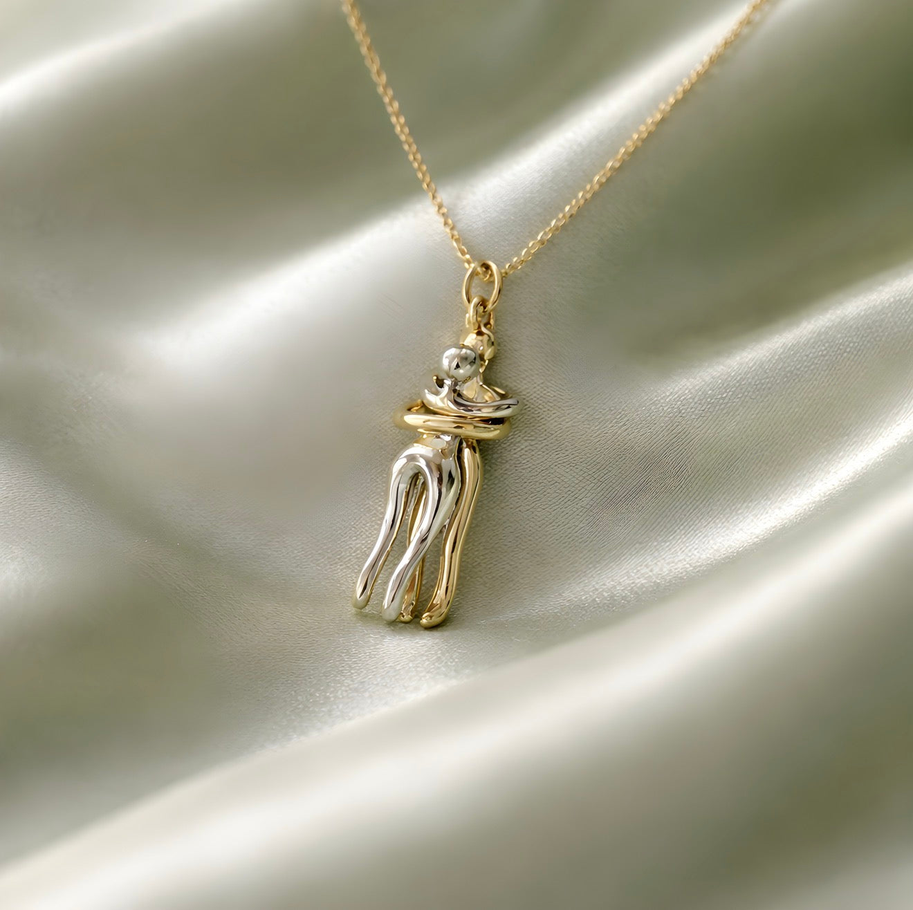 Collar Amor eterno + aros de regalo