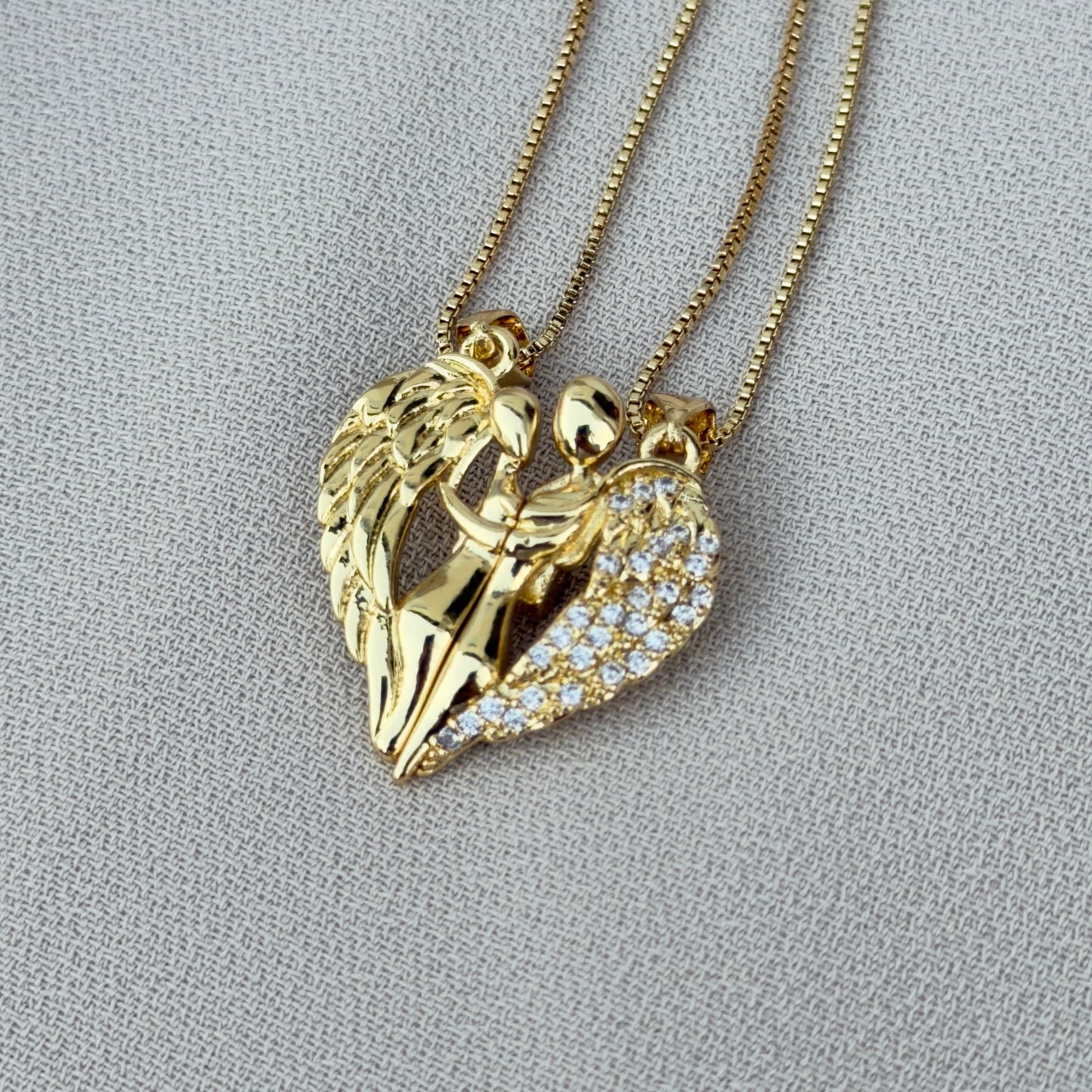 Collar ángeles del amor