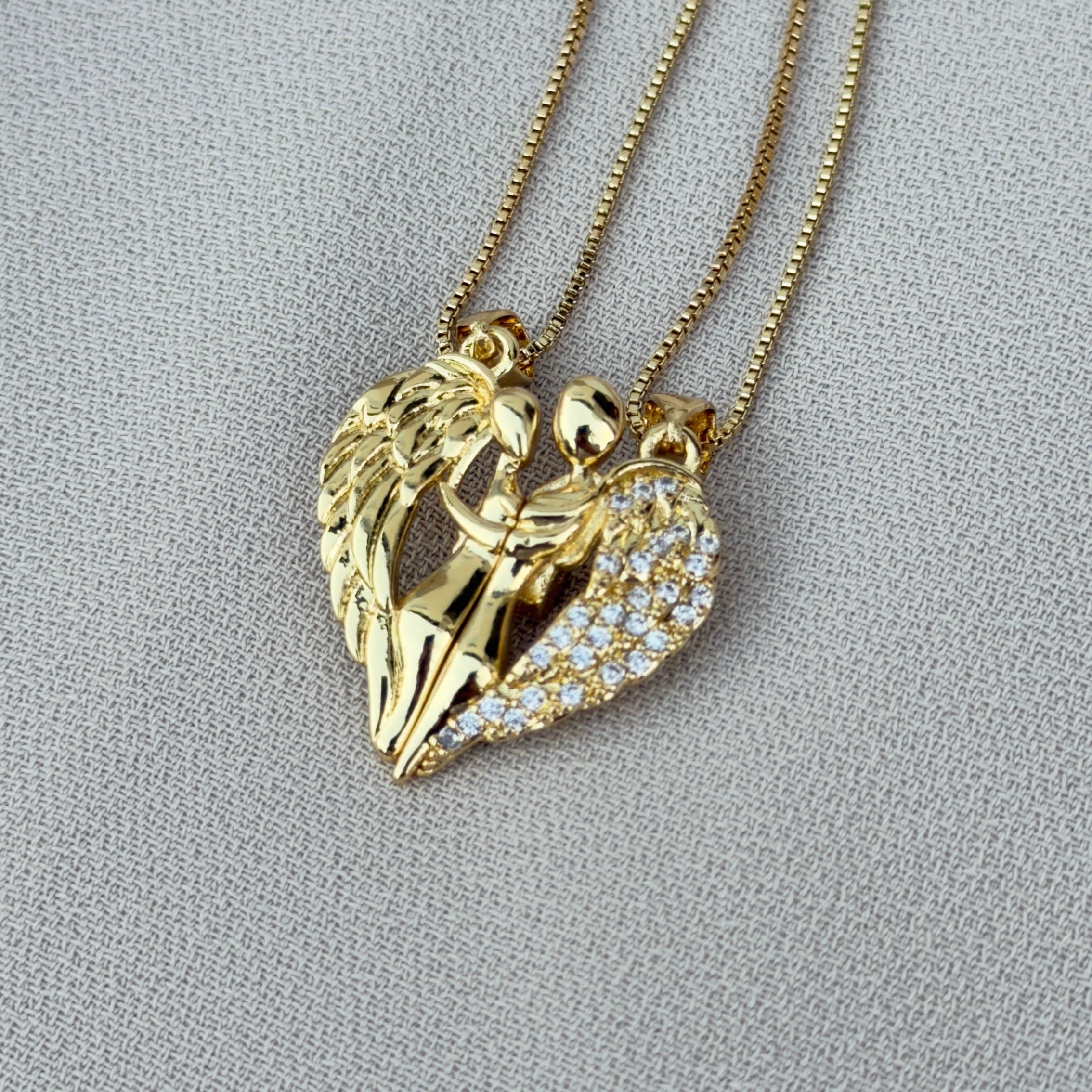 Collar ángeles del amor